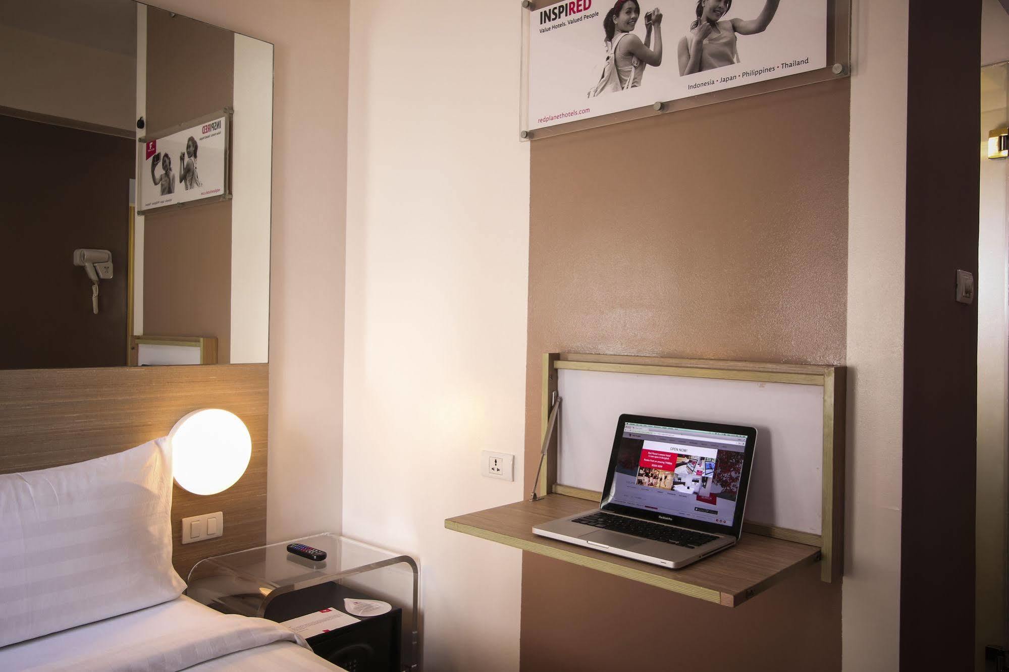 Hotel Red Planet Manila Malate Mabini Exteriér fotografie